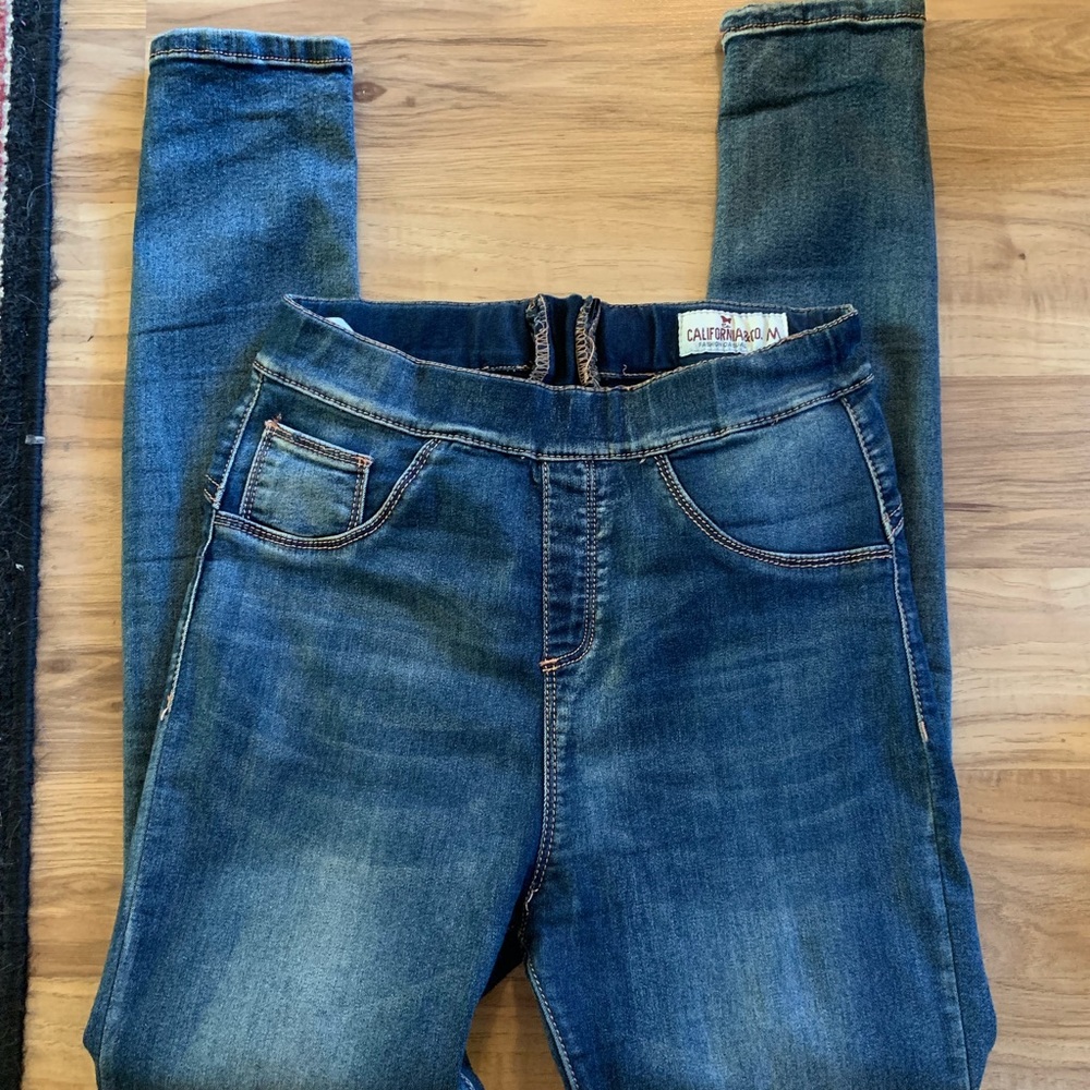 California & Co denim high waisted jeans